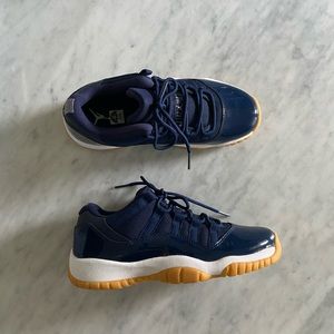 Jordan 11 Retro Low Midnight Blue